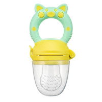 Roxy-Kids Ниблер для прикорма Piggy Fruit Feeder 6+ мятный и желтый